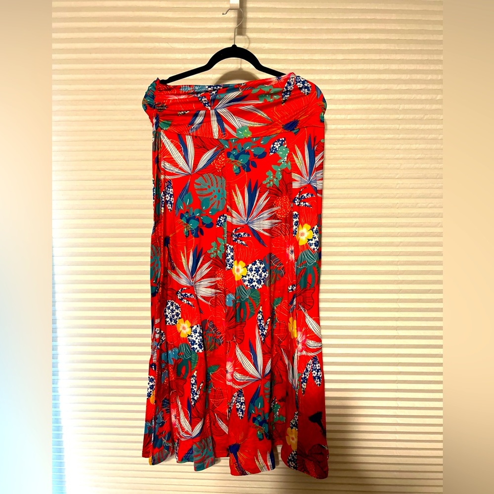 NWT Red Tropical Print Fold-over  Skirt medium